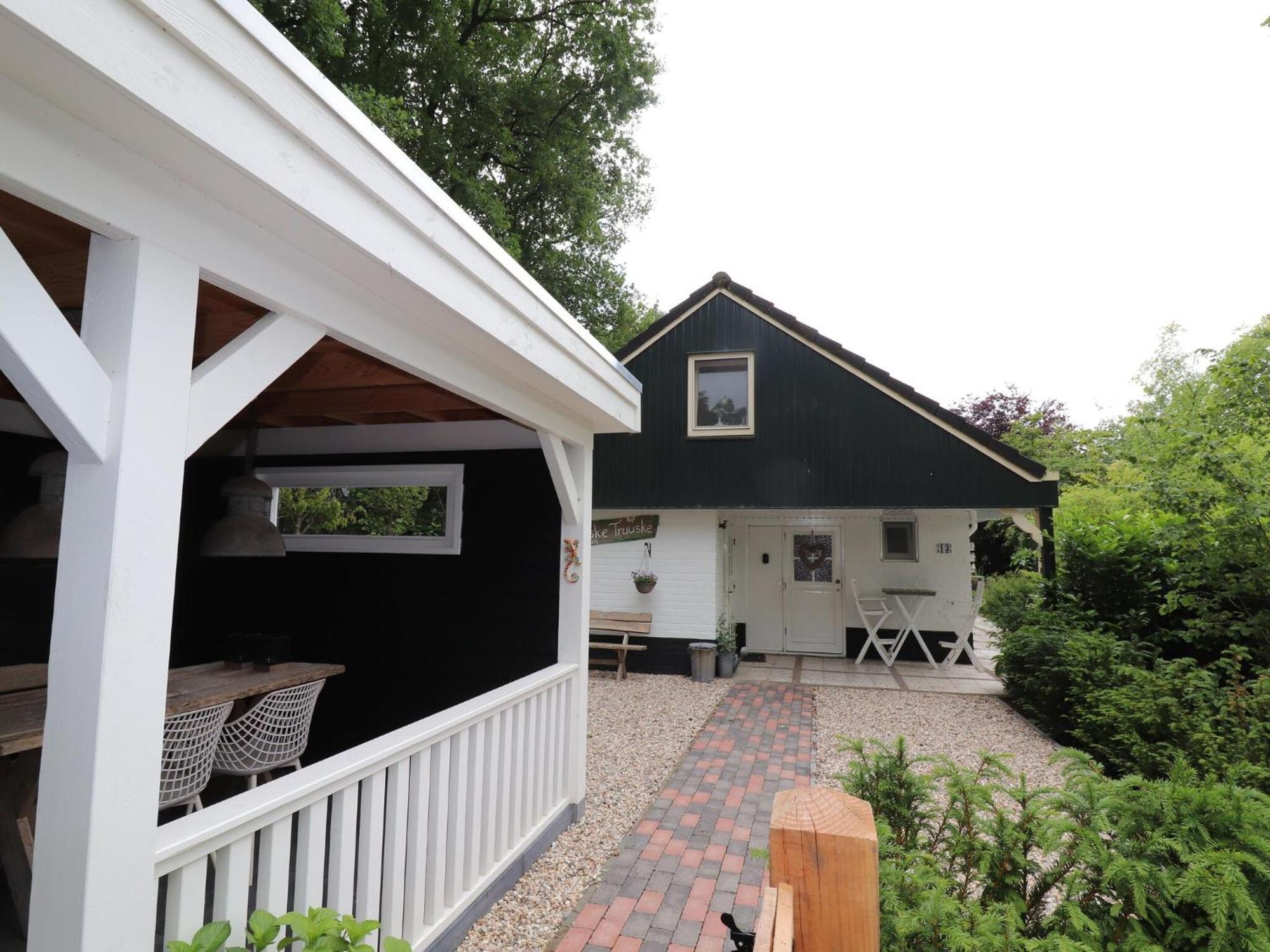 Holiday Home In Overijssel With Garden Reutum ภายนอก รูปภาพ