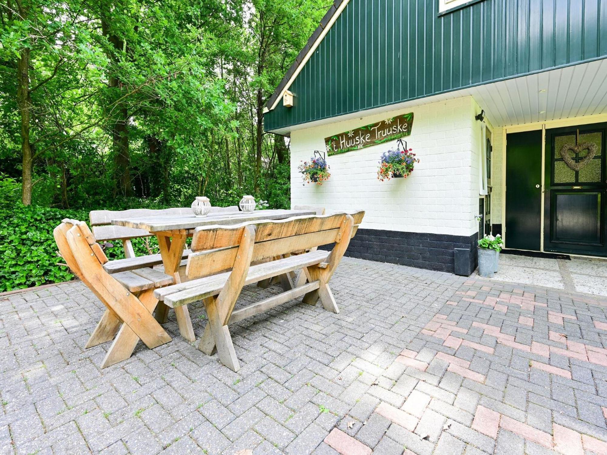 Holiday Home In Overijssel With Garden Reutum ภายนอก รูปภาพ