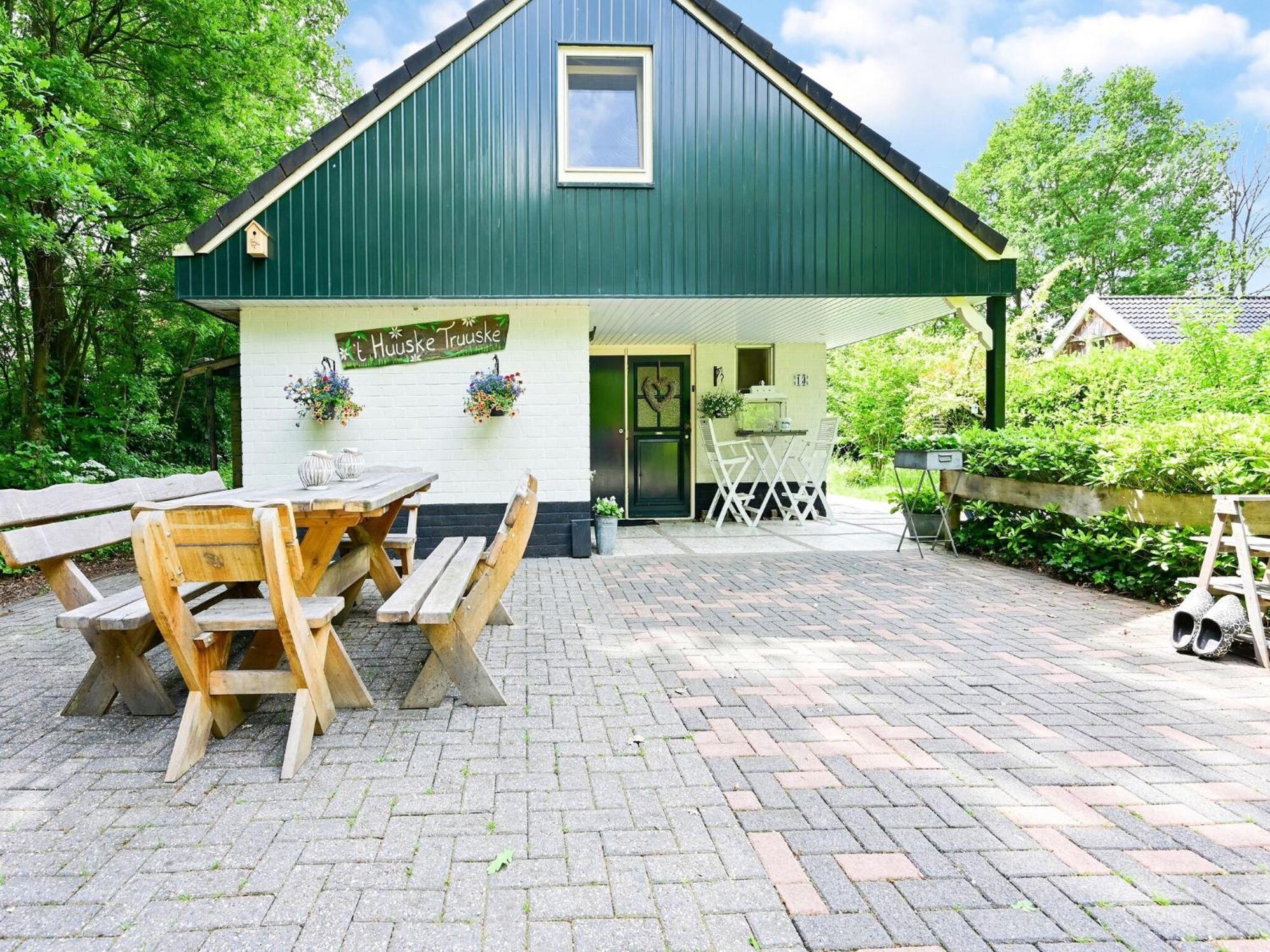 Holiday Home In Overijssel With Garden Reutum ภายนอก รูปภาพ